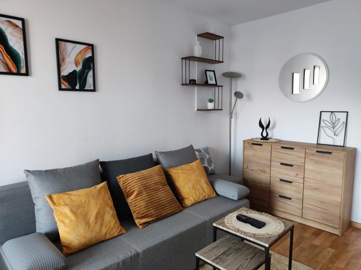 "W Zdroju" - Apartament Cieplice, Aquapark, Jelenia Gora Ngoại thất bức ảnh